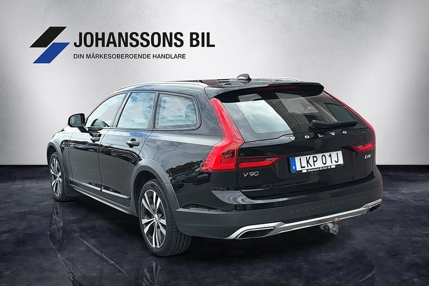 Bild 3 av Volvo V90 Cross Country D4 AWD Advanced SE II Backkamera Drag