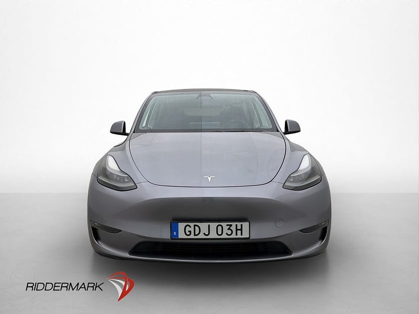 Bild 3 av Tesla Model Y Long Range AWD Pano Kamera Värmepump AP Drag