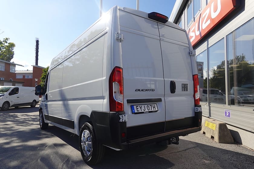 Bild 5 av Fiat Ducato Skåpbil 2.2 140 HK L3H2 Nordic | VÄRMARE |KAMERA