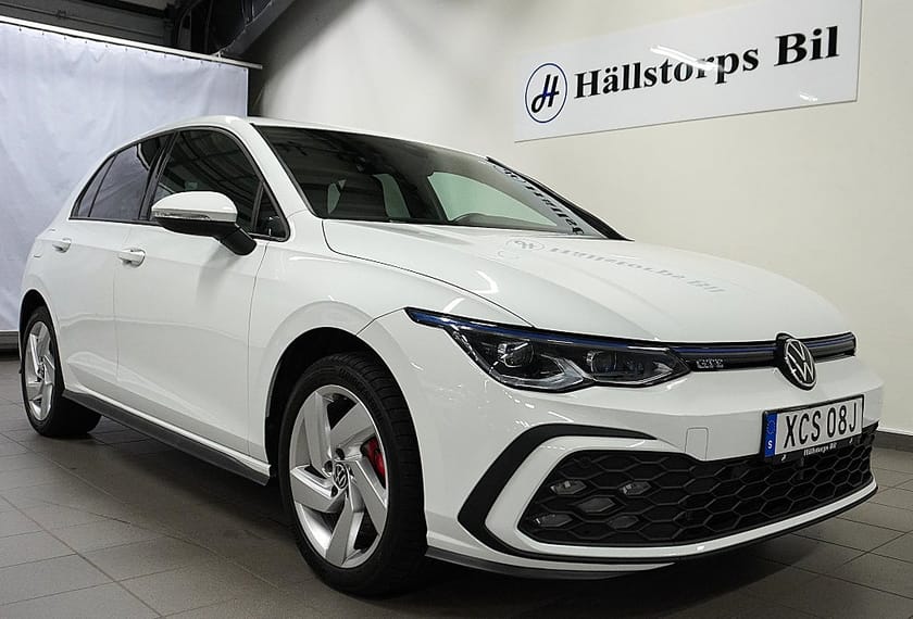 Bild 1 av Volkswagen Golf GTE 1.4 TSI CARPLAY/P-VÄRMARE/NAVI/P-SENSORER