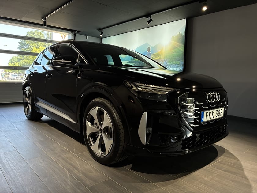 Bild 4 av Audi Q4 e-tron quattro 220 KW DEMOBIL