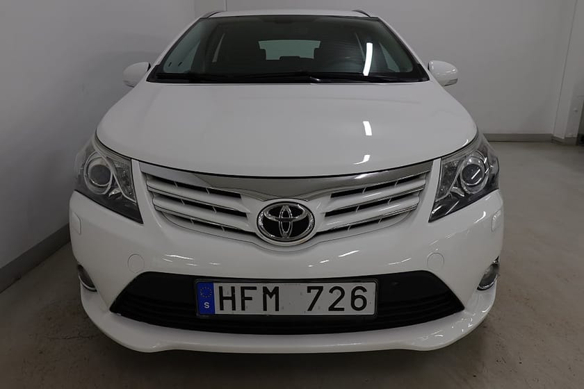 Bild 2 av Toyota Avensis Kombi 1.8 Valvematic Multidrive S Business Drag Kamera