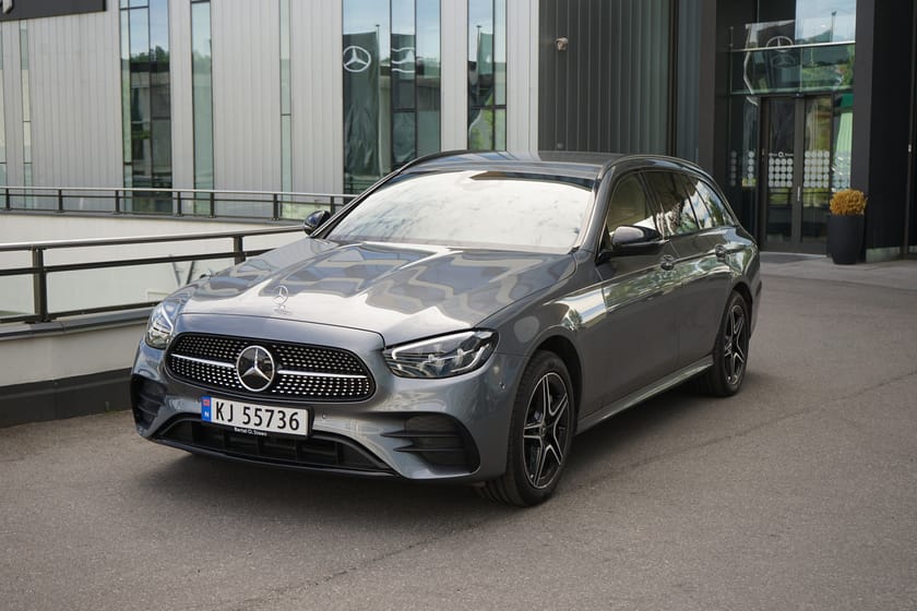 Bilde 2 av Mercedes-Benz E 300 T de 4MATIC AMG kun kjørt 11500 km.