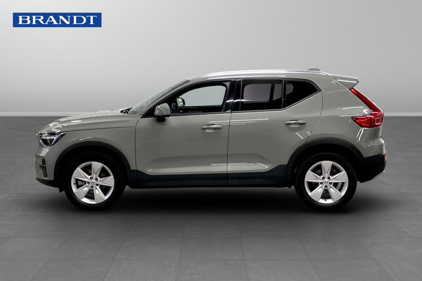 Bild 3 av Volvo XC40 B4 FWD Bensin Core SE II