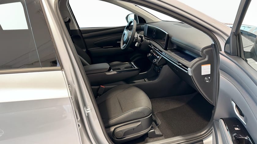 Bild 3 av Hyundai Tucson PHEV 4WD Plug-in hybrid AWD Essential PL från 3995kr/mån