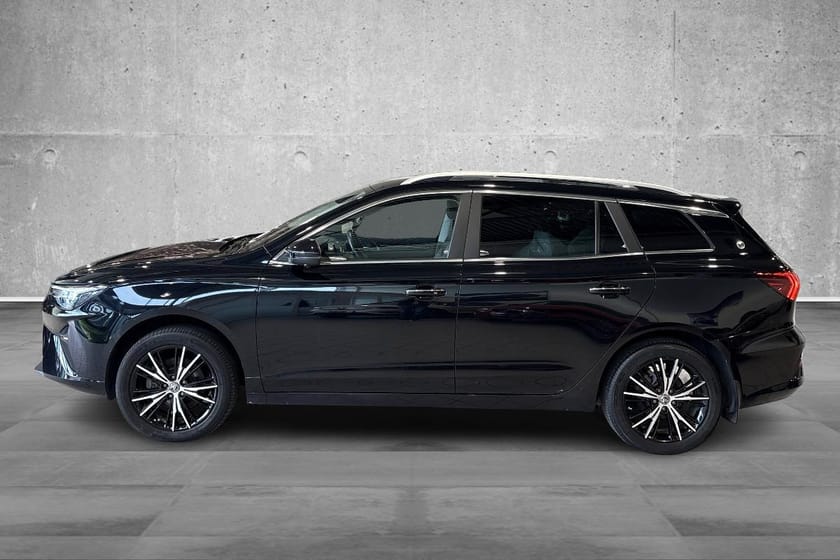 Bilde 3 av MG 5 Standard Range Luxury H-feste ACC Skinn 360-kamera ++