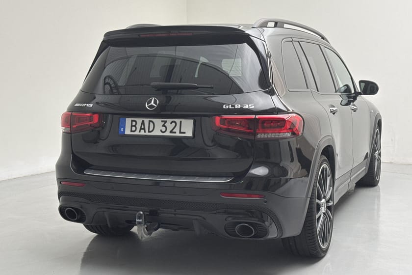 Bild 3 av Mercedes-Benz AMG GLB 35 4MATIC X247 (306hk) Night GPS Panroama