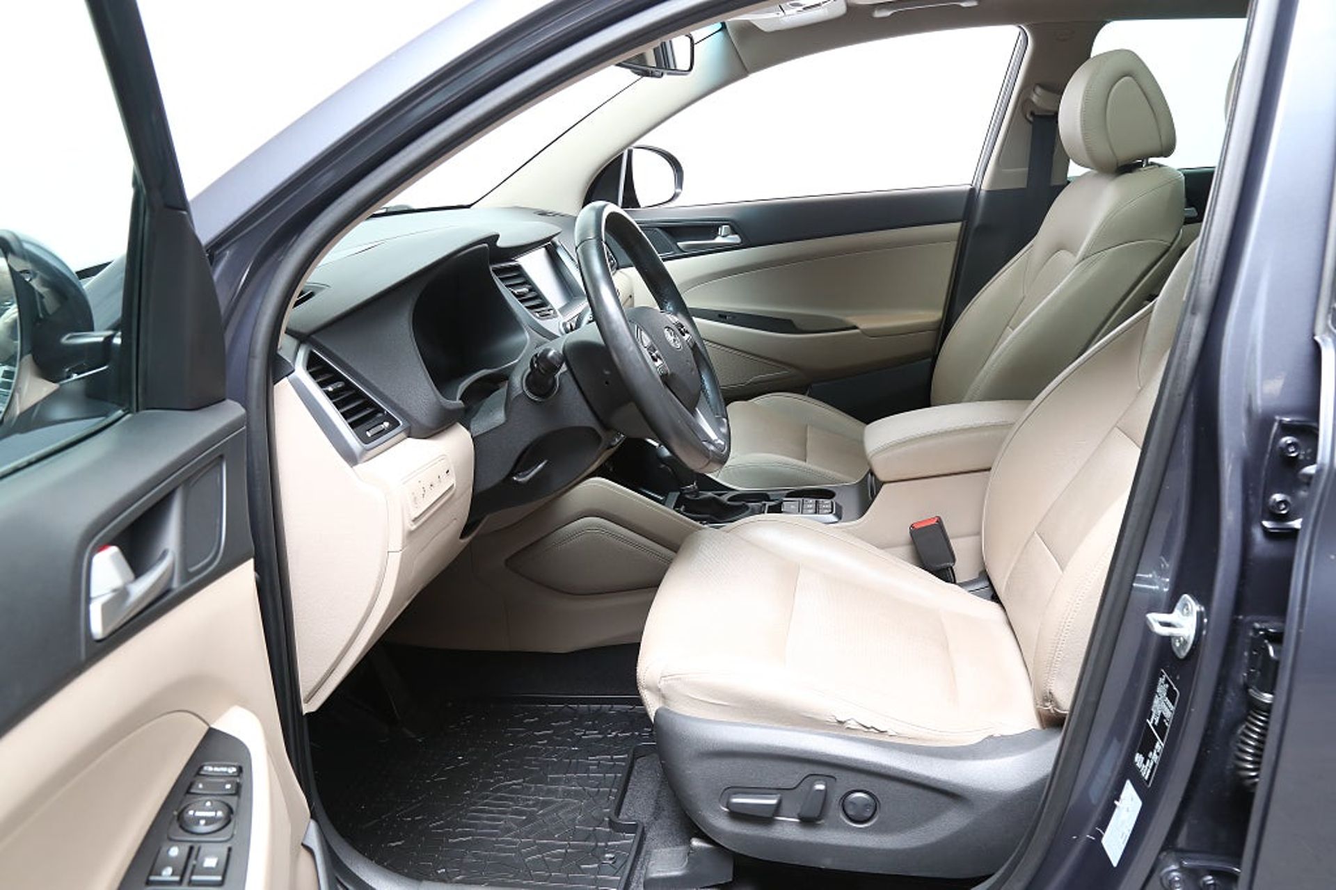 Hyundai Tucson 1.6 Turbo Premium 2016, photo 7/10