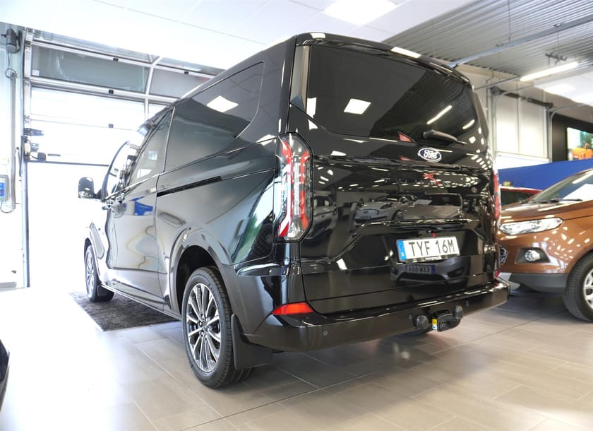 Bild 4 av Ford Tourneo Custom 320 Titanium X 320l LWB 2.0l Ecoblue 170hk 8AT FWD Diesel