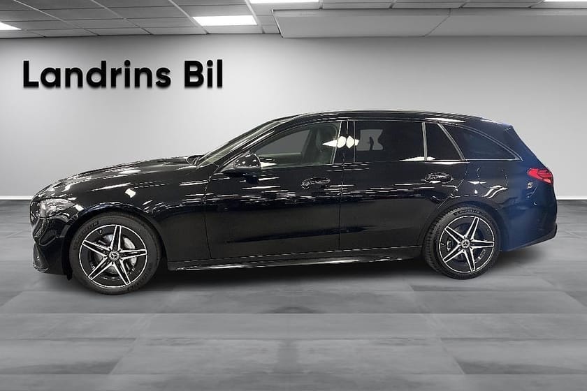 Bild 4 av Mercedes-Benz C 300 T de 4MATIC AMG Line