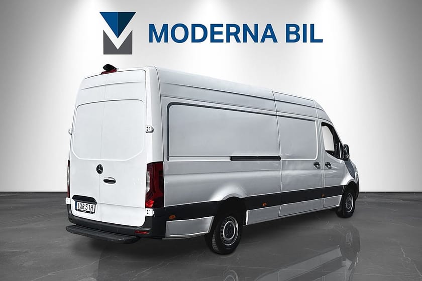 Bild 5 av Mercedes-Benz Sprinter 317 CDI RWD Panel Van L3 Moms Värmare 3-sits B-kam APC 170hk