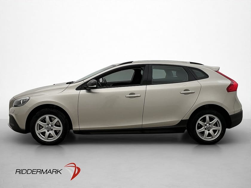 Bild 4 av Volvo V40 Cross Country T3 152hk Drag B-Kamera Bluetooth