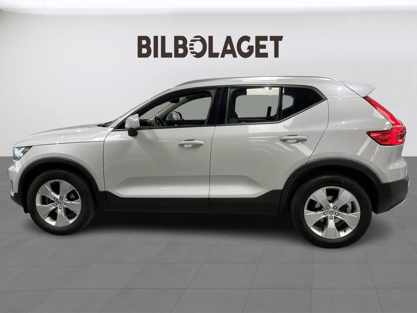 Bild 2 av Volvo XC40 T2 FWD Momentum Advanced