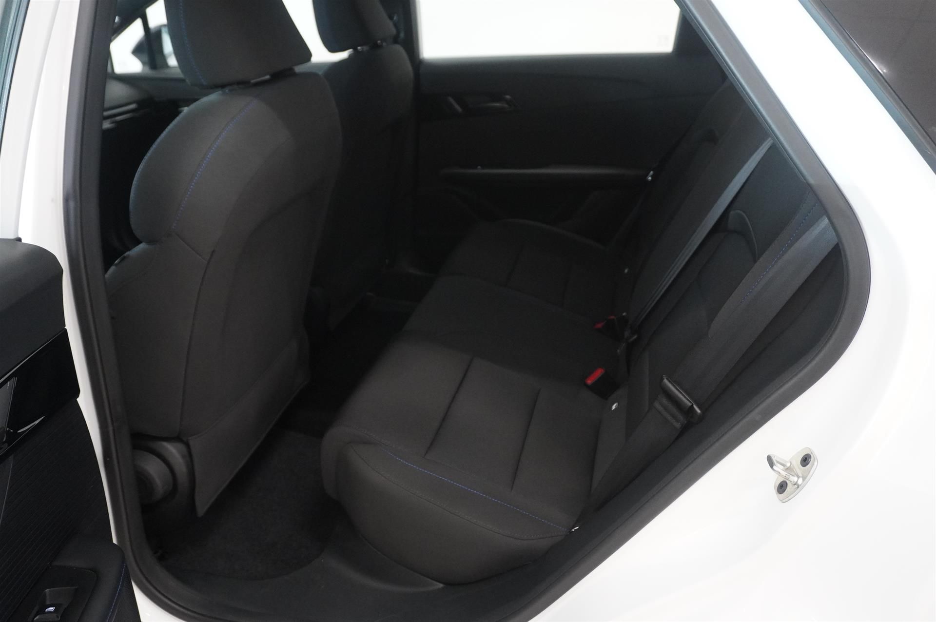 MG MG4 Ne Std 51kWh 2023, bild 6/10