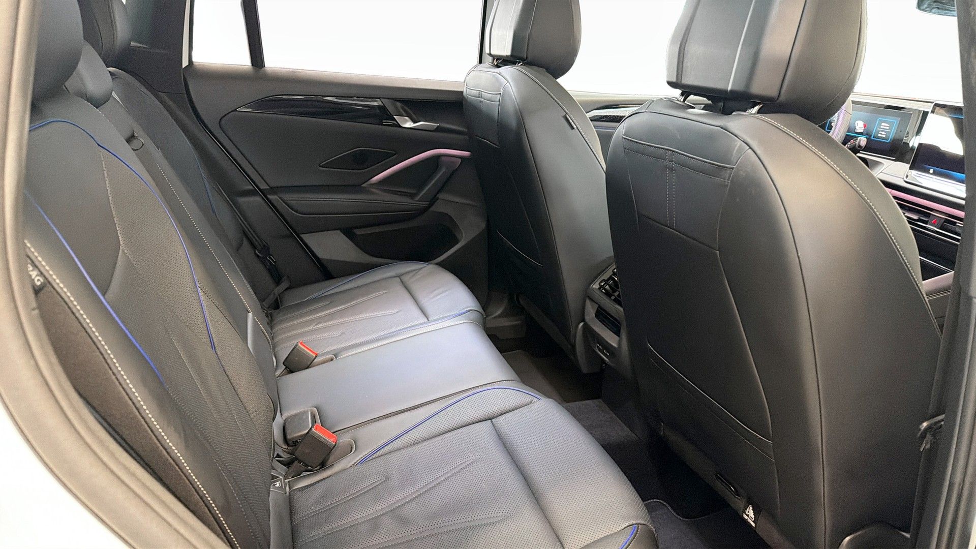 Volkswagen Tiguan eHybrid 2025, photo 5/10