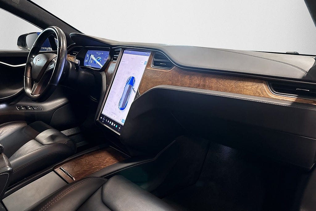Tesla Model S Long Range AWD, 423ps, 2020