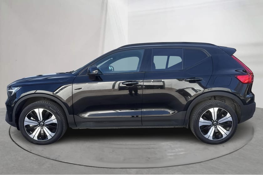 Bild 2 av Volvo XC40 Recharge Twin P8 (408hk) Ultimate H/K Pano