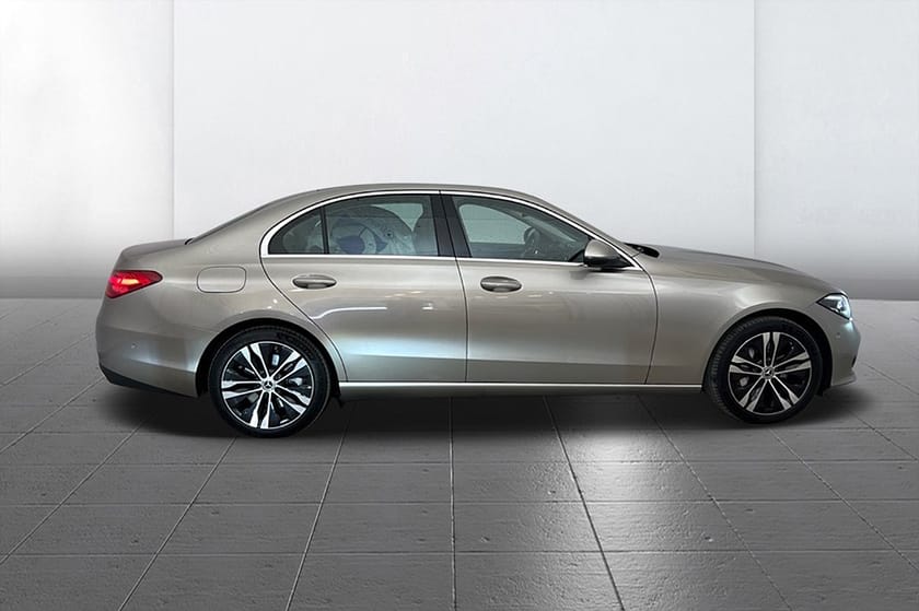 Bild 4 av Mercedes-Benz C 300 e Avantgarde Vinter Drag Navi Kamera Burmester 313hk