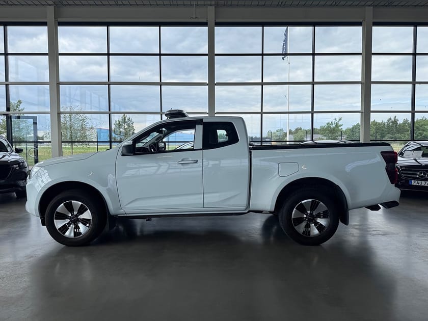 Bild 2 av Isuzu D-Max Space Cab 1.9 4WD | Extended | Drag | Moms