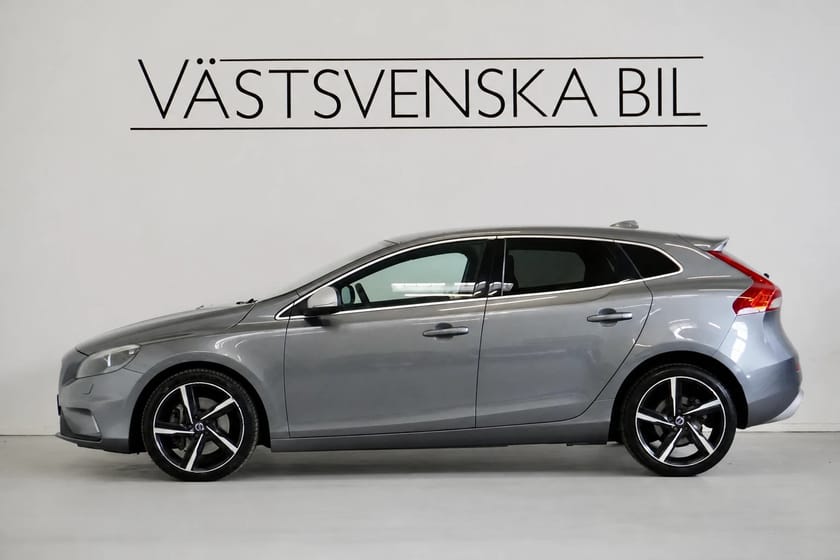 Bild 2 av Volvo V40 D4 R-Design Kamrem bytt Värmare/3,45% Ränta