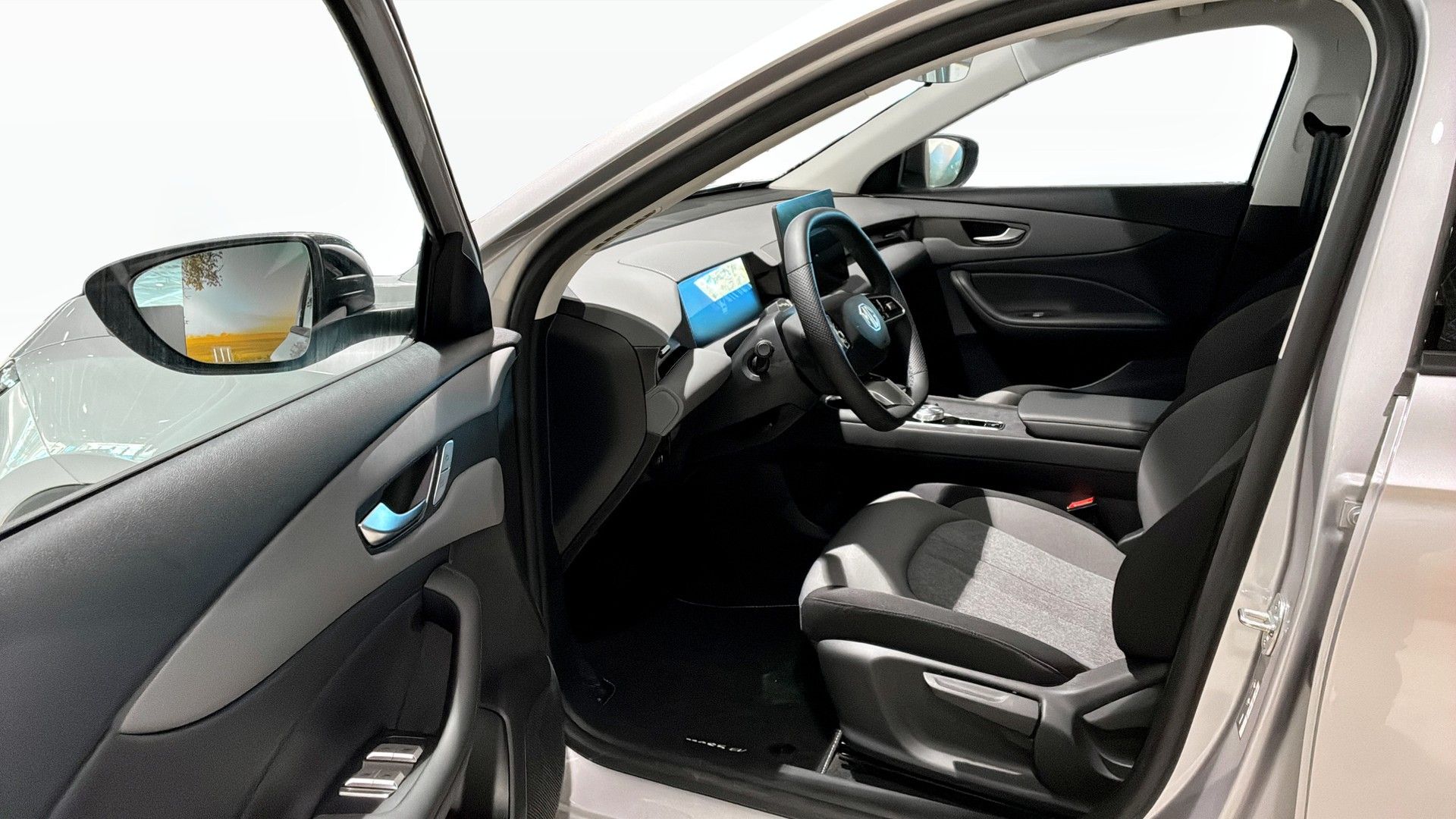 MG S5 EV COM 49KWH 2025, kuva 6/10