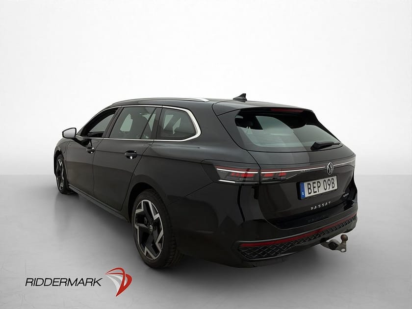 Bild 5 av Volkswagen Passat Variant eHybrid 1.5 TSI R-Line 360° Värm Drag MOMS