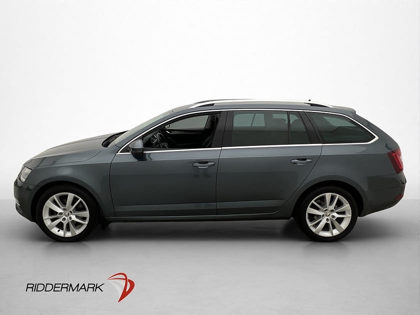 Bild 4 av Škoda Octavia Kombi Skoda 2.0 TDI Style Dragkrok Kamera CarPlay