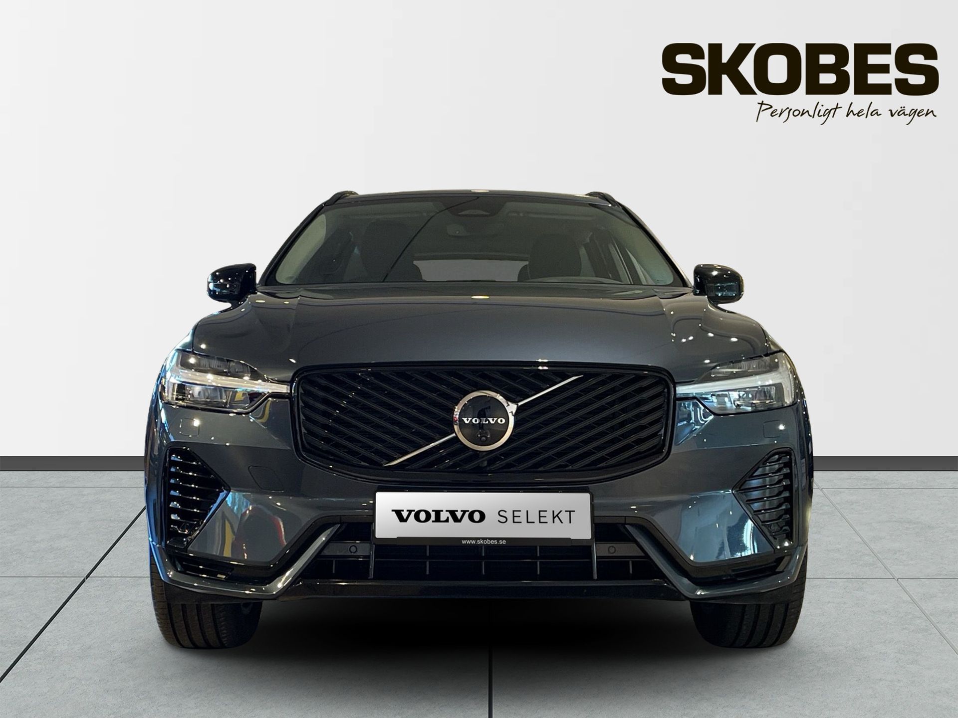 Volvo XC60 T6 Plus Dark Nordic Edition 2026, bild 2/10