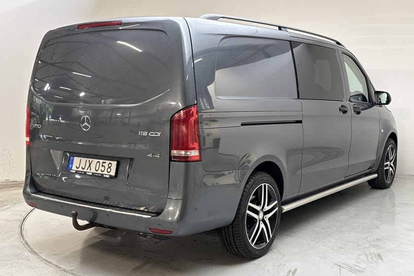 Bild 3 av Mercedes-Benz Vito Mixto 119 BlueTEC 4MATIC 3.0t W640 (190hk)