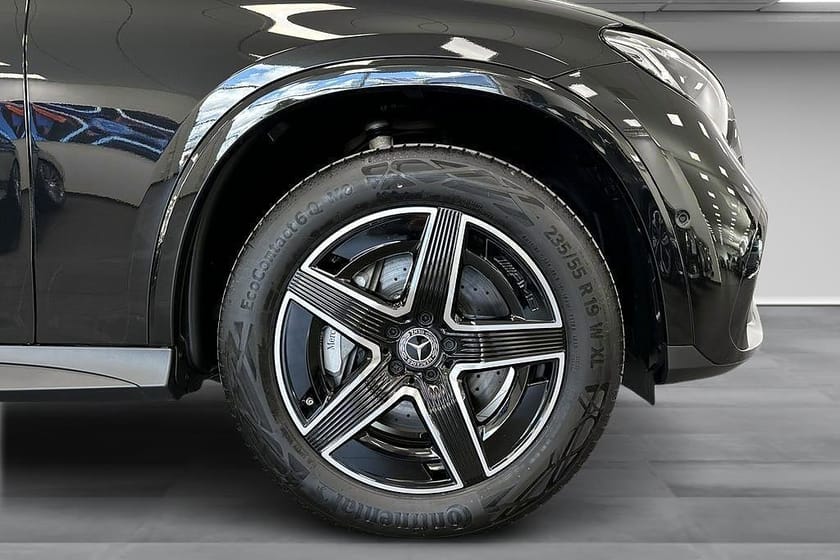 Bild 5 av Mercedes-Benz GLC 300 d e 4MATIC 9G-Tronic AMG Line Euro 6