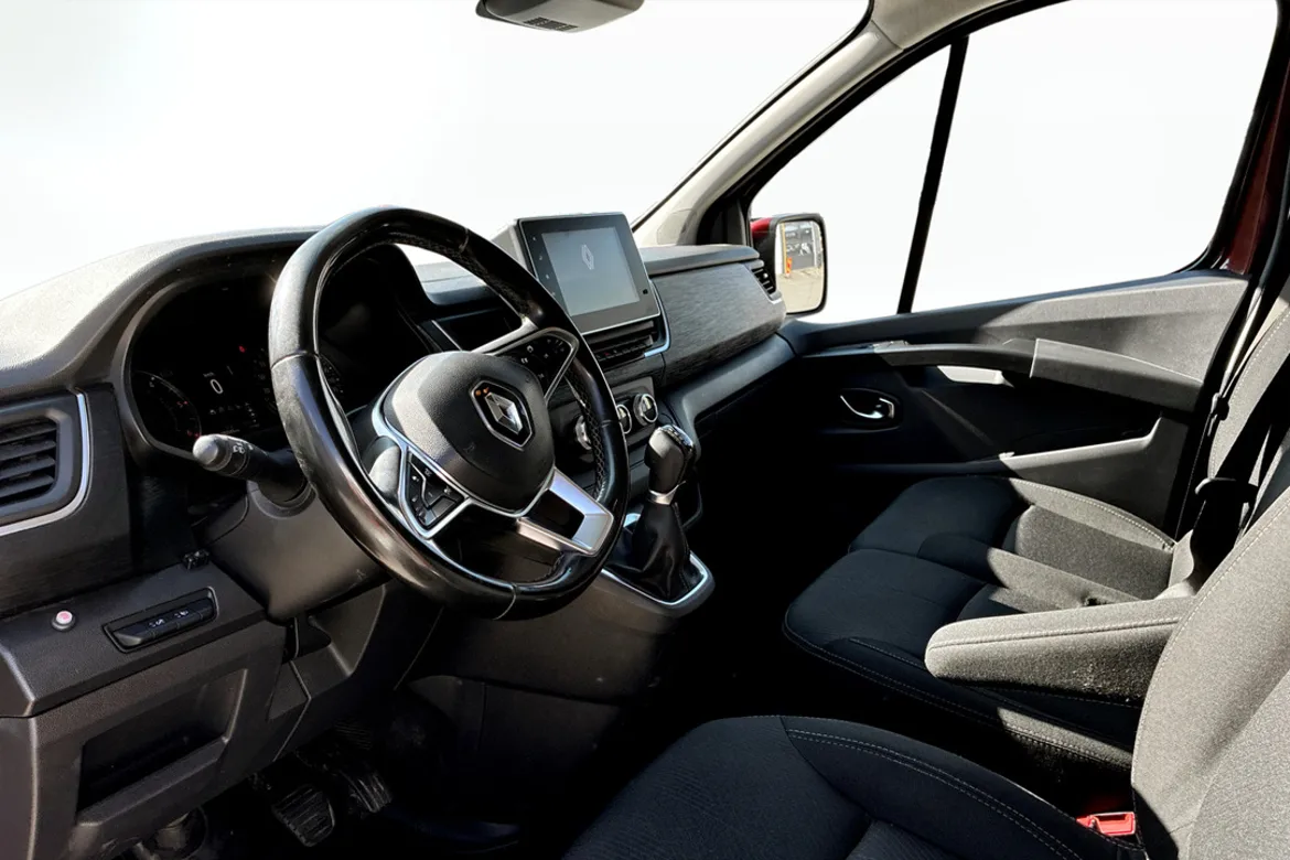 Renault Trafic Skåpbil