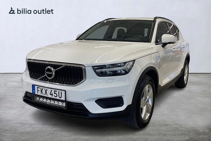 Bild 1 av Volvo XC40 T2 Momentum Core /  Backkamera / VOC / Rattvärme