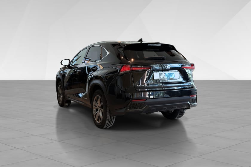 Bilde 4 av Lexus NX 300h AWD F Sport