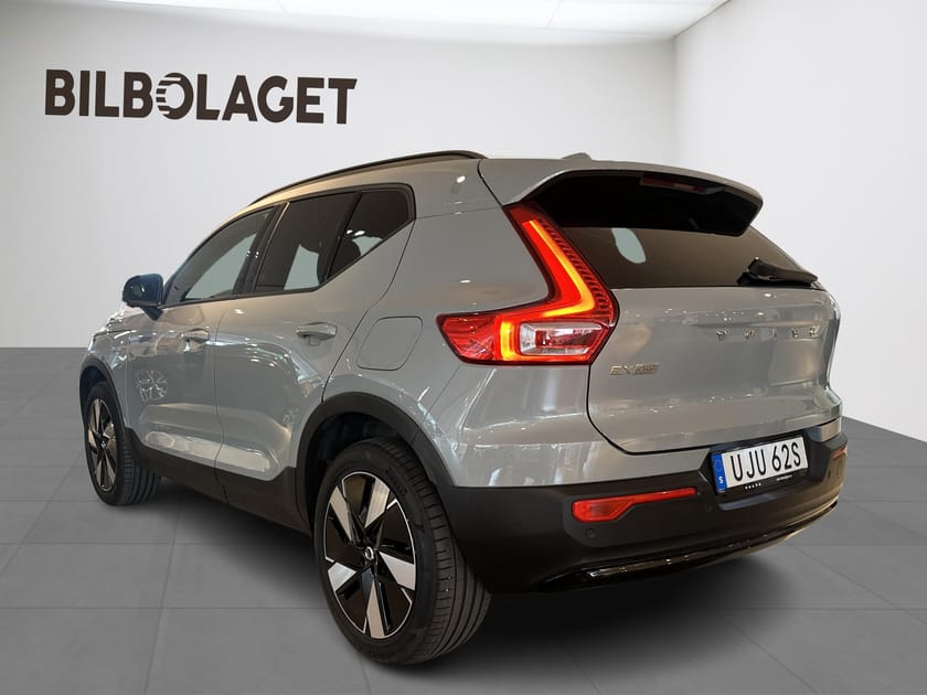 Bild 5 av Volvo EX40 Single Motor Extended Range R Core SE