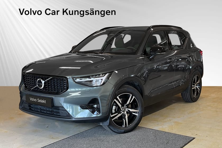 Bild 1 av Volvo XC40 B4 FWD Bensin Plus Dark Selekt