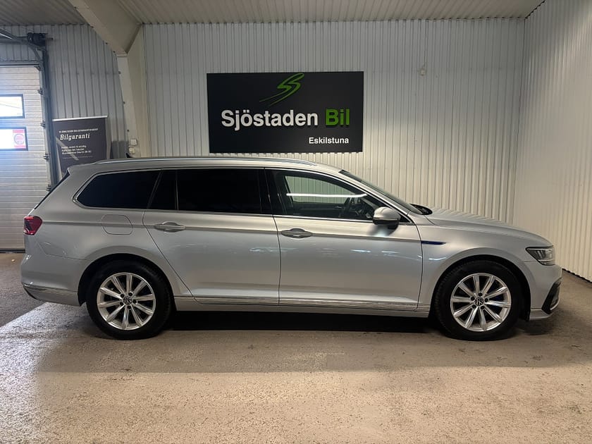 Bild 5 av Volkswagen Passat Sportscombi GTE 1.4 TSI ACT OPF Kamera/navi/Värmare