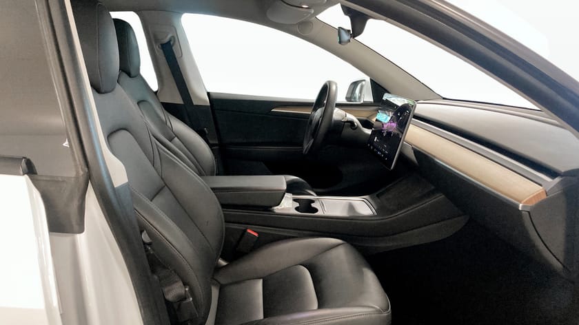 Bild 3 av Tesla Model Y Long Range AWD 514HK KAMERA VÄRMARE DRAGKROK