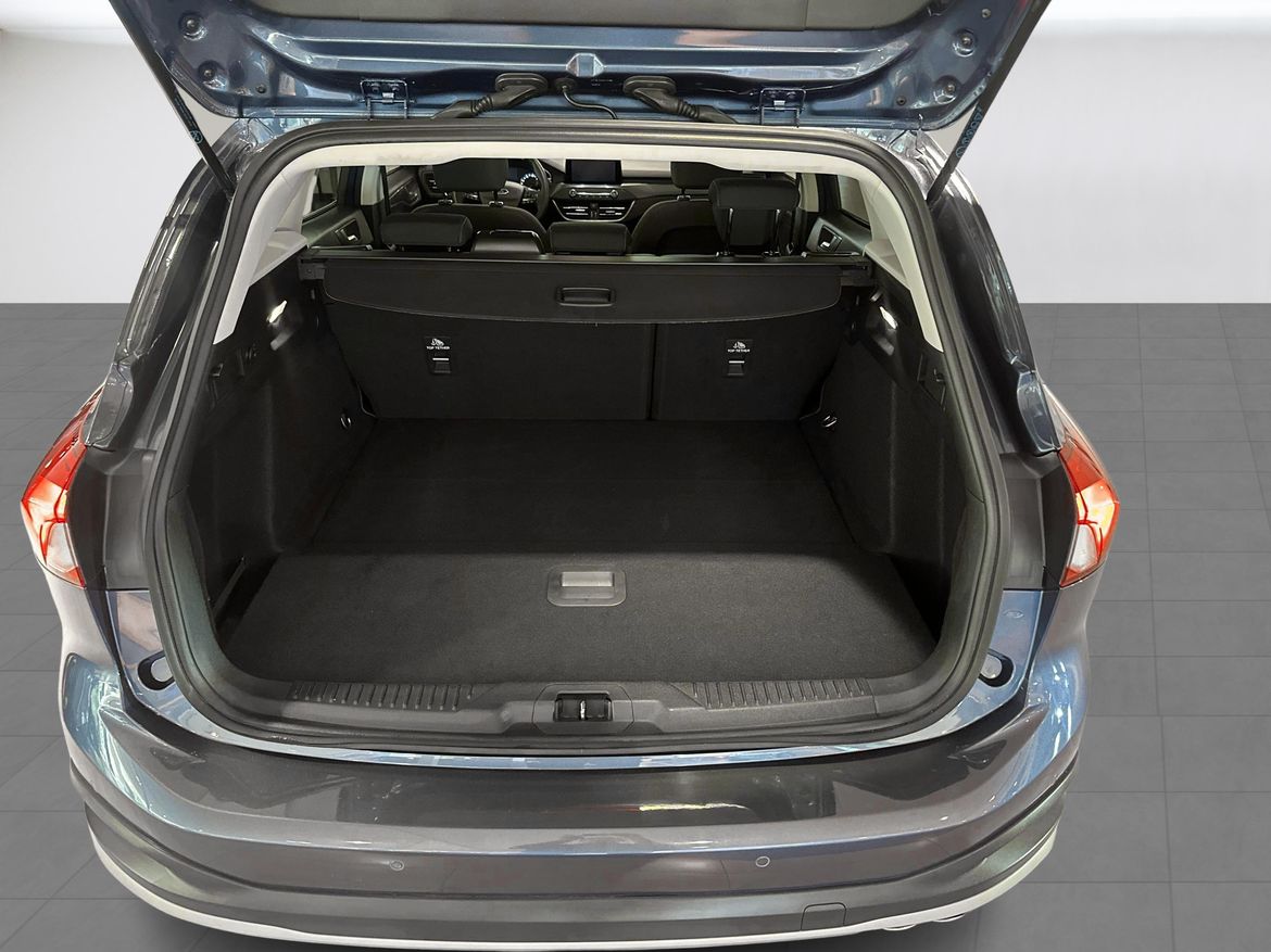 Ford Focus 2022 - miniatyr 16
