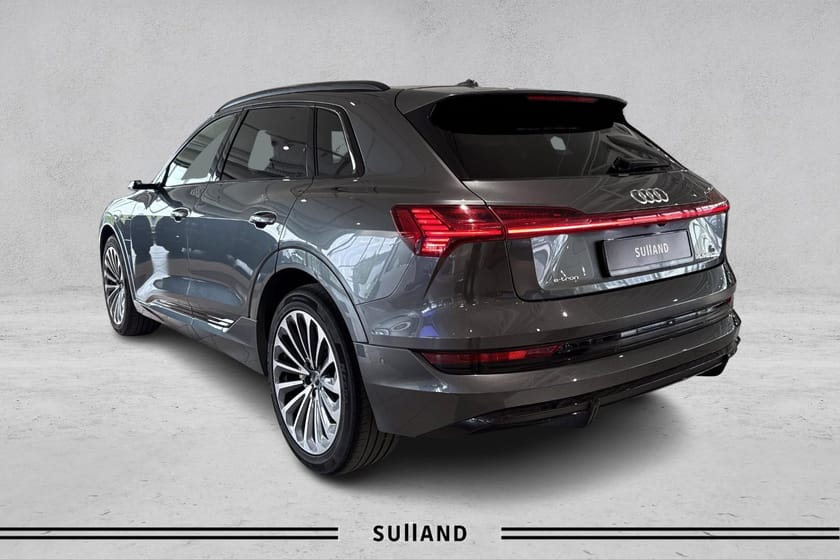 Bilde 3 av Audi e-tron 55 quattro S line Sport Black Edition