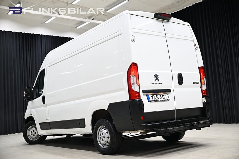 Bild 4 av Peugeot Boxer Van 163HK Servicebil|Inredd|Uppvärmt-skåp|Kompressor|Moms