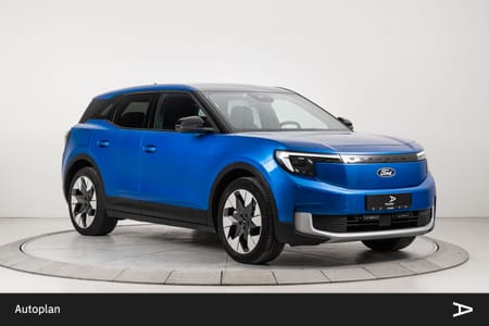 Ford Explorer EV Extended Range AWD Krok ACC Minne Kamera