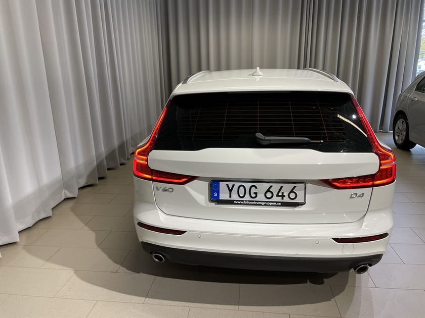 Bild 5 av Volvo V60 D4 Momentum Advanced Edition 190hk Aut