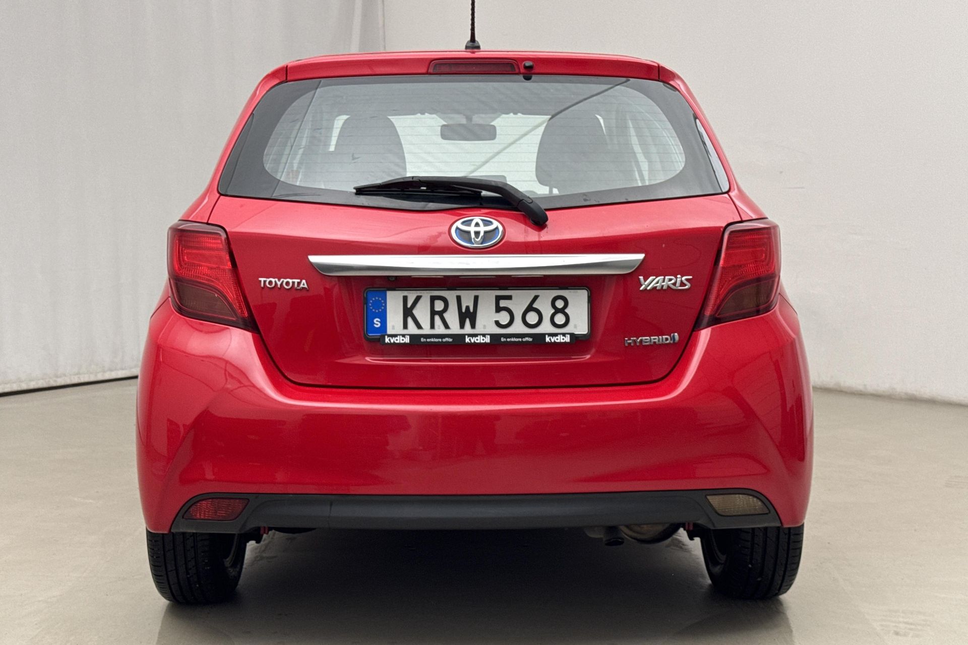 Toyota Yaris Hybrid 2015, bild 6/10