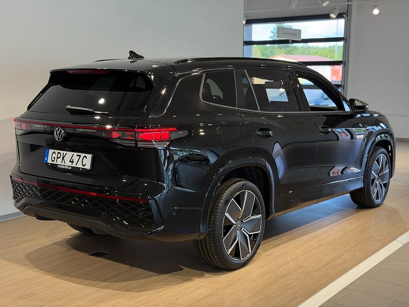 Bild 4 av Volkswagen Tayron eHybrid 272hk R-Line Dragkrok 360 Kamera - Kampanjpris!