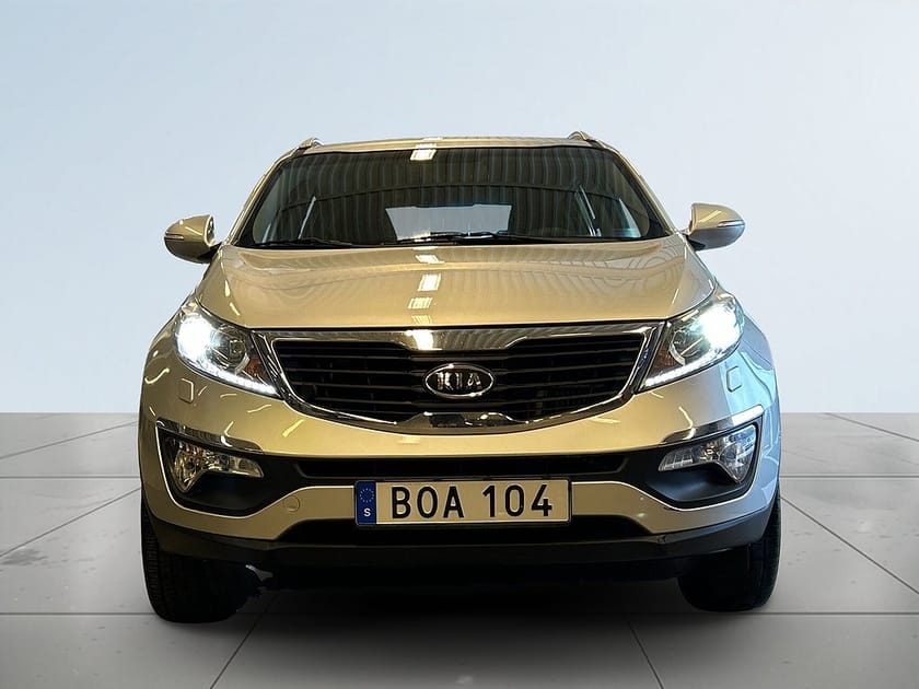 Bild 2 av Kia Sportage 1.7 CRDi EX Sov-däck/Mok-värm/kedja/Endast 2 Brukare