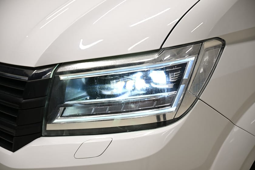 Bild 4 av Volkswagen Crafter Chassi 177HK L4 Automat|Långflak|LED|Drag|Värmare|EnÄgare|Moms