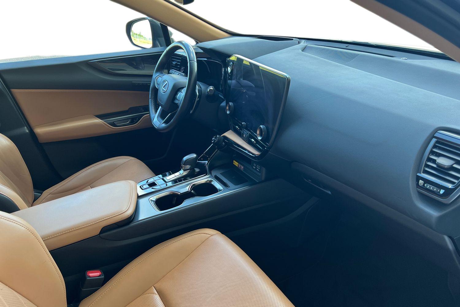 Lexus NX 450h+ E-CVT, 309hp, 2023