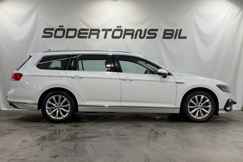 Bild 5 av Volkswagen Passat Sportscombi GTE 1.4 TSI DRAG KAMERA GPS CARPLAY 1 BRUKARE MOMSBIL