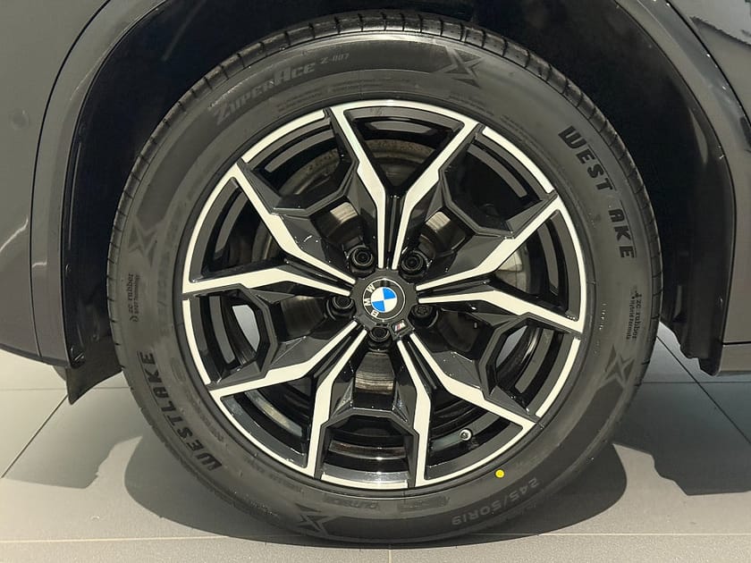 Bild 5 av BMW X3 xDrive20d M Sport Värmare Adpt Farth H/K 19" Drag