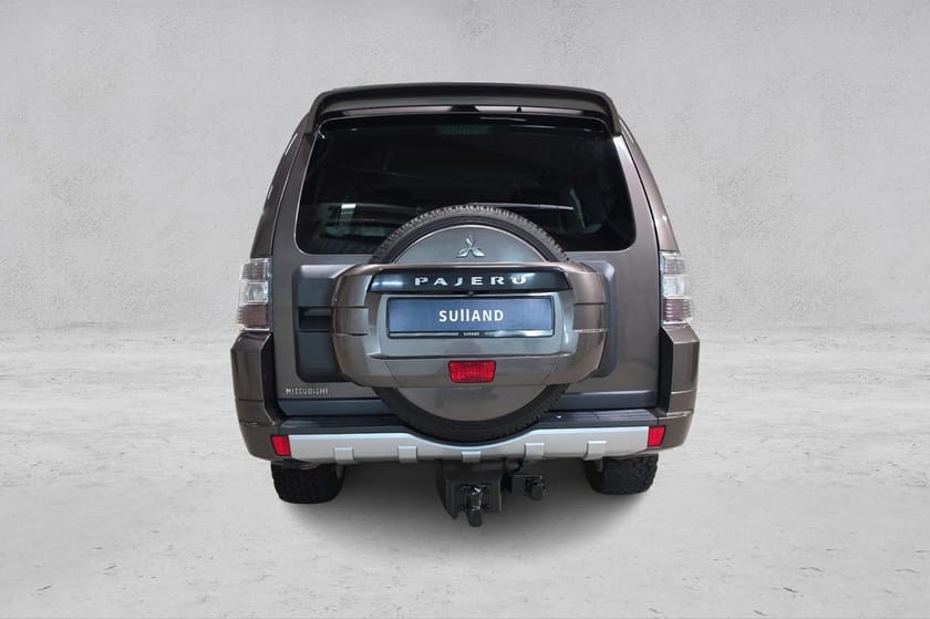 Bilde 4 av Mitsubishi Pajero 5-dørs 3,2 I 200Hk Instyle + I 7 Seter I Skinn I